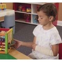 Techstyles #45790-104, Gown Ped Velcro Closure Disp 1-4Yrs 100/CS Image Techstyles #45790-104, Gown Ped Velcro Closure Disp 1-4Yrs 100/CS Image